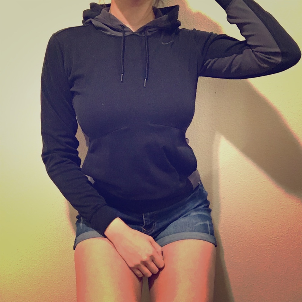 Nike Dri Fit Fitted Hoodie